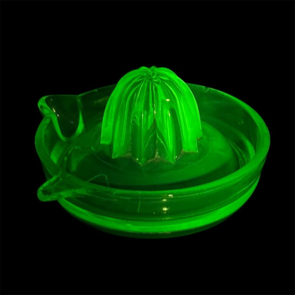 Vintage Uranium Glass Citrus Juicer Green Depression Glass Reamer Pour Spout